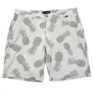 Travis Mathew Performance Men's Pineapple All Over Print Golf Shorts Size 38‎